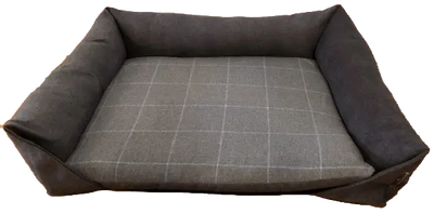 Sofa Pet Bed | Fibre Filled With Poly Bonded Inner Removeable Pad | Non Slip Base 